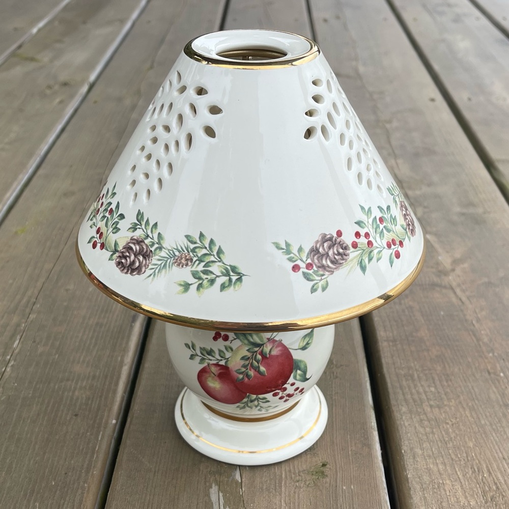 Lenox Boxwood & Pine Pattern Tea Light Lamp Candle Holder in Original Box - Picture 7 of 15